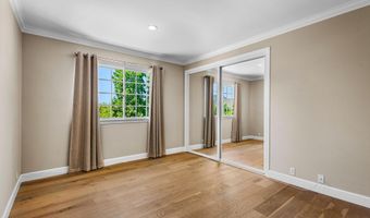 29340 Castlehill Dr, Agoura Hills, CA 91301