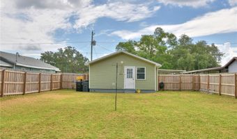 208 FLORIDA Dr, Auburndale, FL 33823