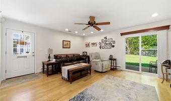 66 Harbor N, Amityville, NY 11701