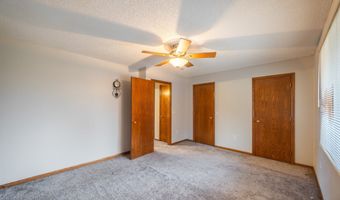 1634 Prairie Cir, Altoona, IA 50009