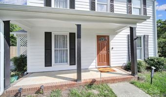 11818 Larkridge Ct, Charlotte, NC 28226
