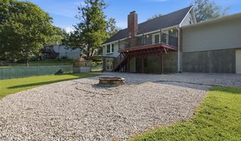 2855 Tommy Dr, Arnold, MO 63010
