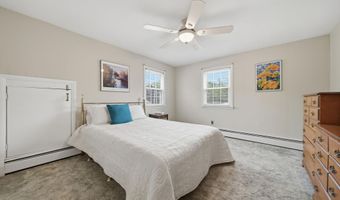 4 Scottsdale Rd, Atkinson, NH 03811
