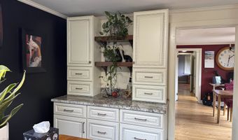 7 Garney Rd, Brookfield, NH 03872