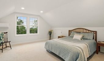 56 Peace St, Billerica, MA 01821