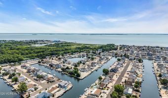 115 Hatteras Rd, Barnegat, NJ 08005