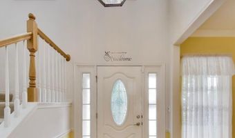 501 Tuscany Dr, Algonquin, IL 60102