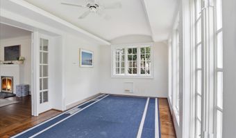 2316 N STAFFORD St, Arlington, VA 22207