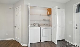 5911 Moose Ln, Charlotte, NC 28269