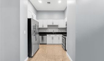 4575 DEAN MARTIN Dr 304, Las Vegas, NV 89103