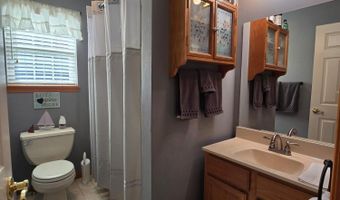 71 Meckesville Rd, Albrightsville, PA 18210