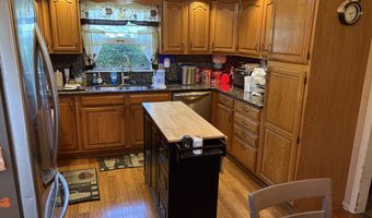 30 Gilbert Ave, Beech Grove, IN 46107