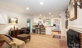 3125 Loma Ln, Charlotte, NC 28205