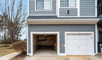 6008 MERSEY OAKS Way 3F, Alexandria, VA 22315