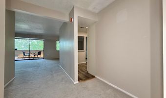 7 WINDBLOWN Ct 202, Baltimore, MD 21209