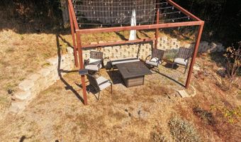 217 MARINE Dr, Brookings, OR 97415