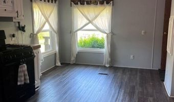 351 Center St, Algonac, MI 48001