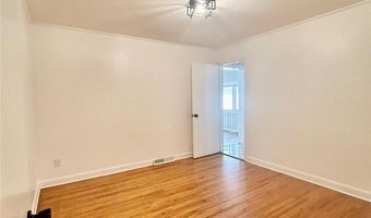 2255 Falmouth Rd, Charlotte, NC 28205