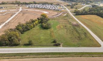 2702 Southbridge Dr, Adel, IA 50003