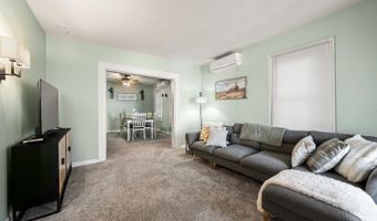 109 5th St, Aurora, IN 47001