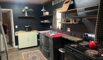 120 Wickham St, Alderson, WV 24910