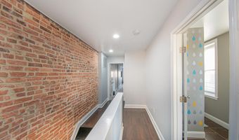 11 N EAST Ave, Baltimore, MD 21224