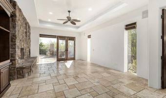 2208 N SAGEBRUSH Ln, Carefree, AZ 85377