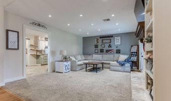 1621 Park Ave, Chickasha, OK 73018