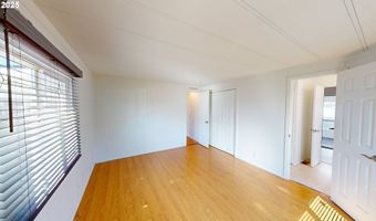 15889 SUNSET STRIP 102, Brookings, OR 97415