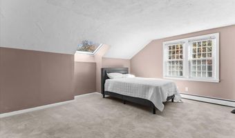 2 Westerly Dr, Bourne, MA 02532