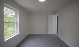 111 Center Dr, Blakeslee, PA 18610