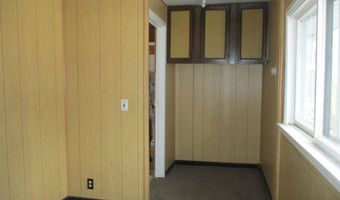 430 Bridge Ave, Alma, MI 48801