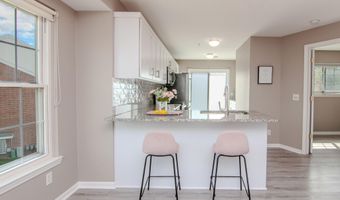 1892 Lindsay Ln, Ann Arbor, MI 48104