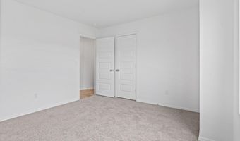 8056 Chesapeake Trl, Bauxite, AR 72011