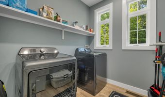 83 Parker Ridge Rd, Bartlett, NH 03812