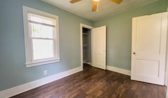 100 N AUSTIN Ave, Abingdon, IL 61410