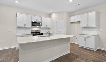 65 Green Laurel Dr, Angier, NC 27501