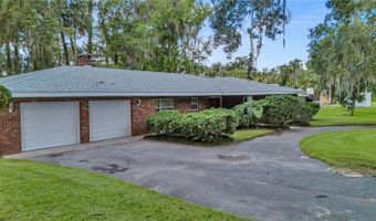 1940 ALICE Dr, Astor, FL 32102