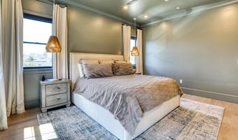 9 Eden St 3, Boston, MA 02129