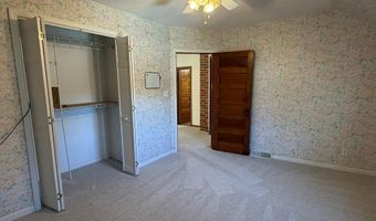 709 N St, Aurora, NE 68818
