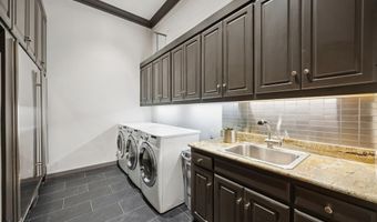 14516 Winnwood Rd, Addison, TX 75254