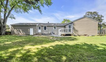 9 Frederick Dr, Bayville, NJ 08721