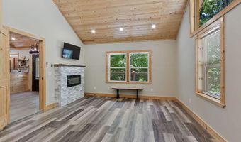2052 Granny Squirrel Dr, Andrews, NC 28901