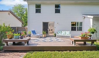 108 Tara Ridge Ct, Ballwin, MO 63021