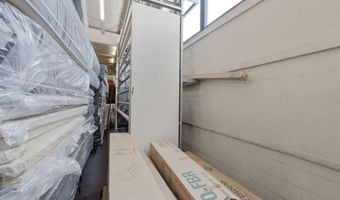 221 BROADWAY Blvd SE, Albuquerque, NM 87102