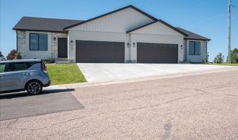 320 Lakeview Blvd, American Falls, ID 83211