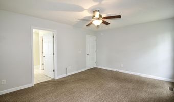 129 Lori Ln, Aberdeen, NC 28315