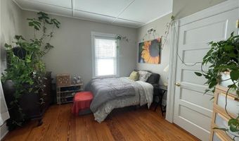 3 Bay View Ave 5, Bristol, RI 02809