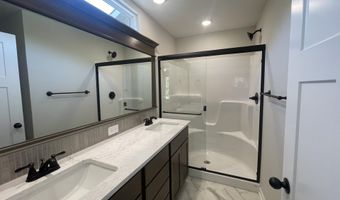 1637 N Magnolia Ct, Andover, KS 67002