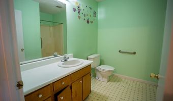 537 City Cir, Baxley, GA 31513